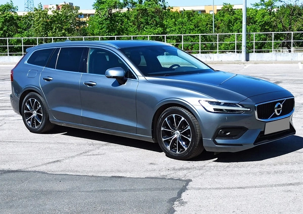 Volvo V60 cena 92900 przebieg: 60000, rok produkcji 2019 z Radom małe 781